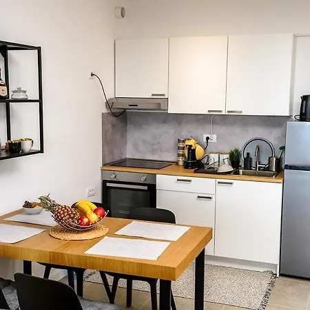 Aspectus Apartmani Divcibare Exterior photo